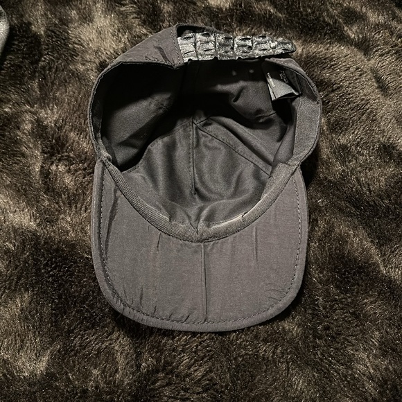 Fendi - Picture 3 of 12